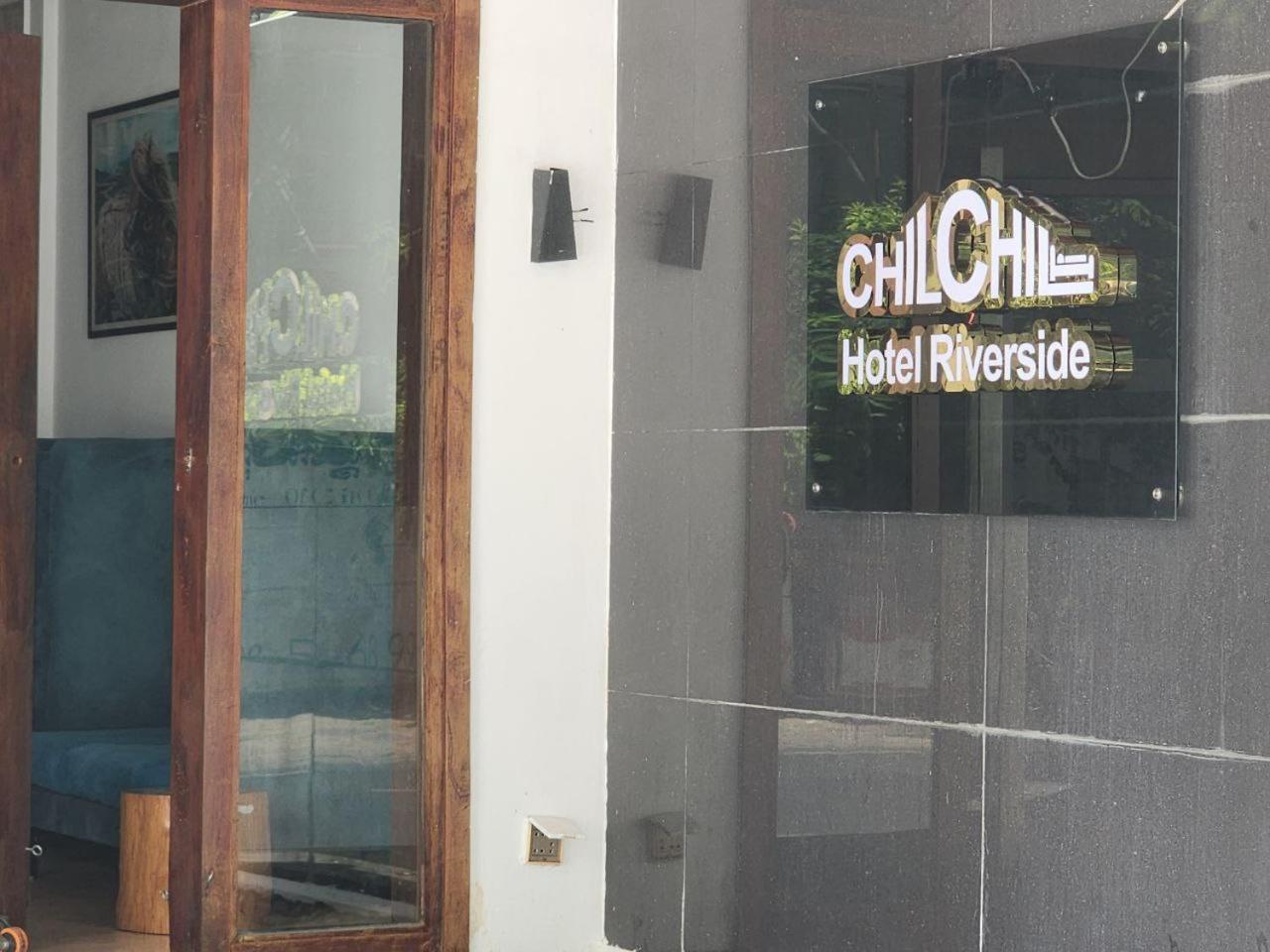 Chilchill Hotel Riverside Phnom Penh Exteriör bild